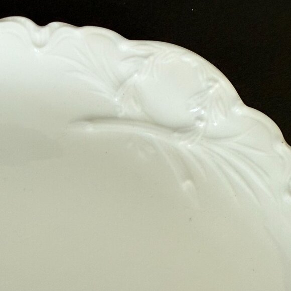 Haviland France White Porcelain Chop Platter Plate Scalloped Edge Floral 11.5" - Picture 3 of 5